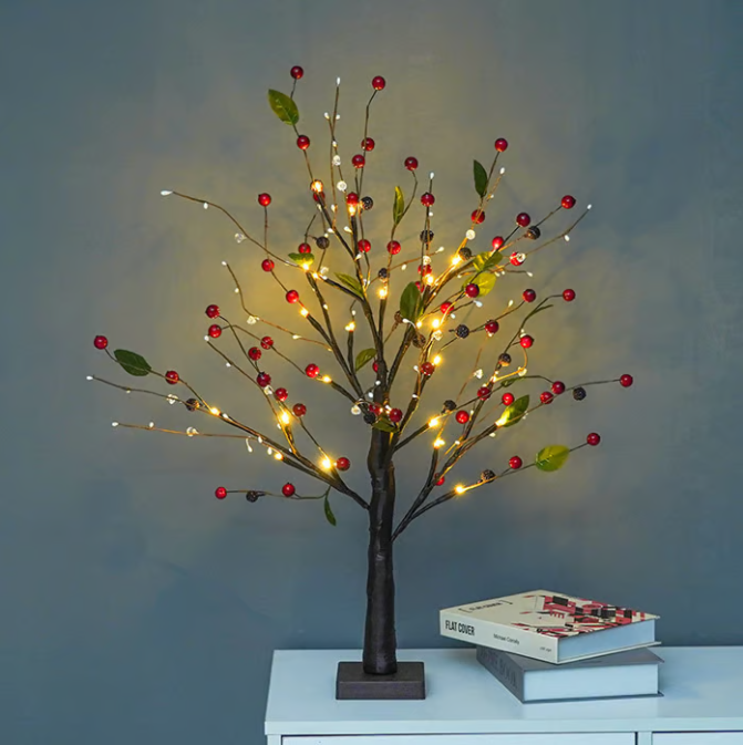đChristmas Lighted Mini LED Tree With Red Berries